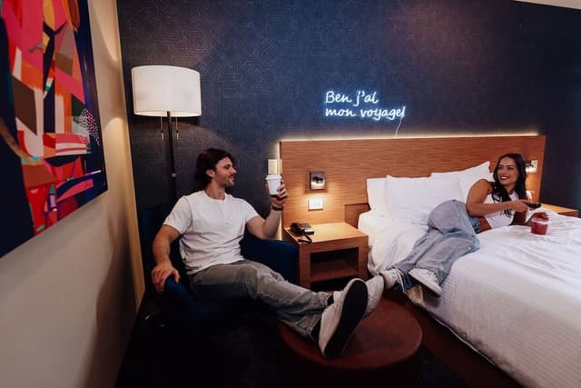 Comfort Room, 1 Queen Bed, Non Smoking