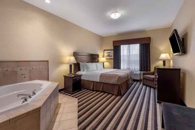 Suite, 1 King Bed, Non Smoking, Jetted Tub