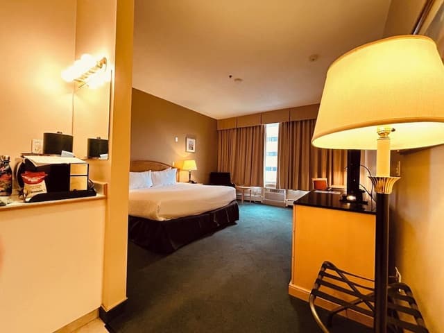 Deluxe Single Room