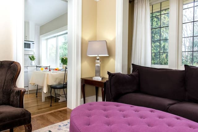 Deluxe Suite, 1 Queen Bed with Sofa bed, Kitchen (Master Suite)