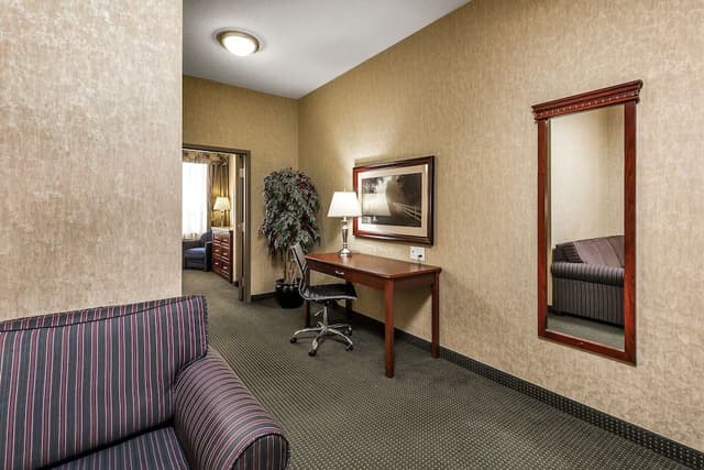 Executive Suite