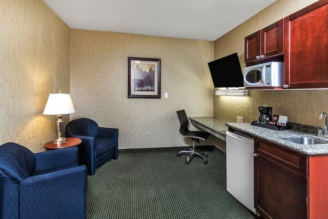 Executive Suite