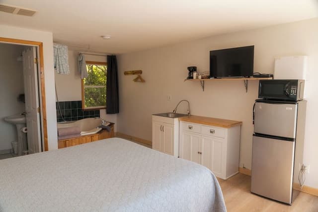 Honeymoon Cottage