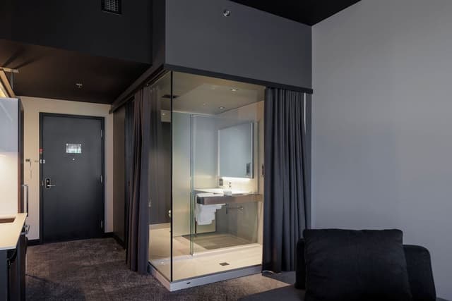 Prestige Suite