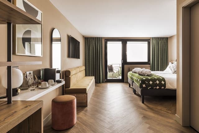 Maxi Triple Room, Mountain View