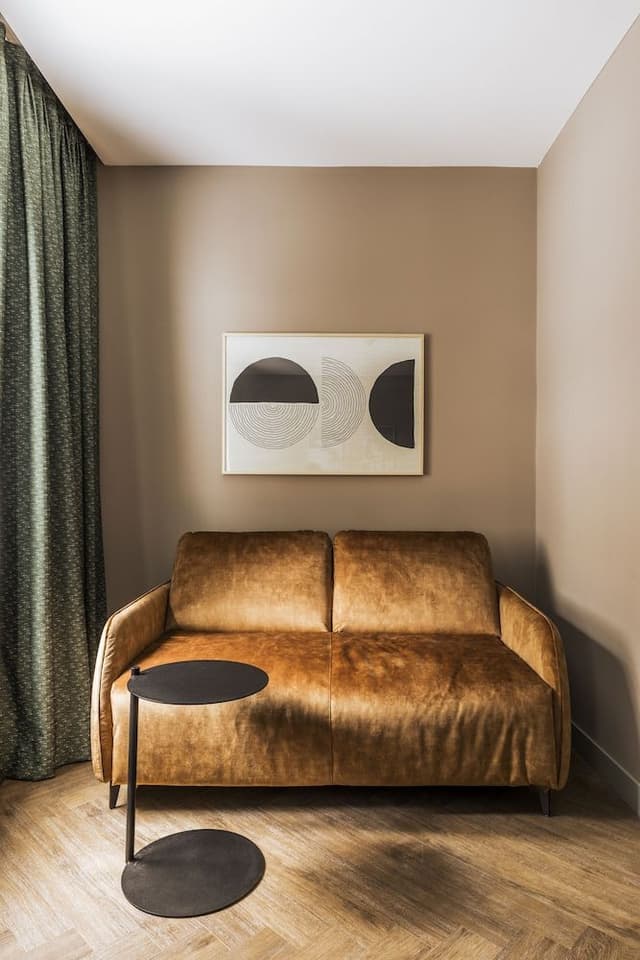 Family Room, Mountain View