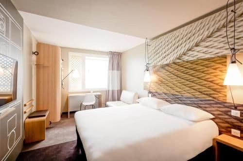 1 Double Bed Standard