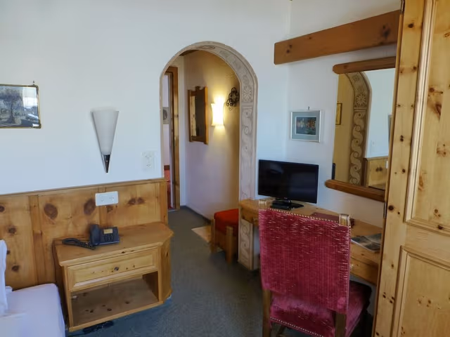 Standard Single Room, Mountain View