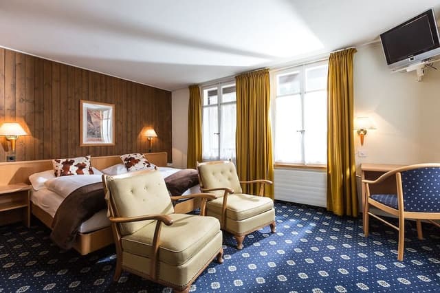 Double or Twin Room, 2 Twin Beds, Balcony, Mountain View