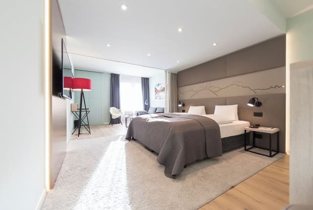 Residence 4 Star - Premium Double Room south or west - High Floor