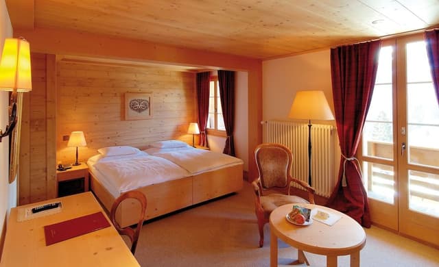 Superior Double Room with Balcony and Mountain View