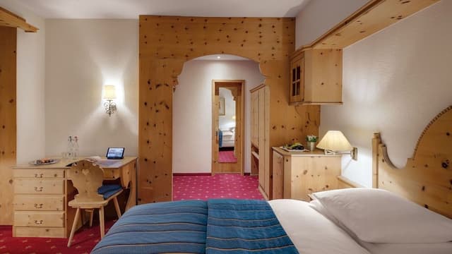Standard Double Room (Pöstli)