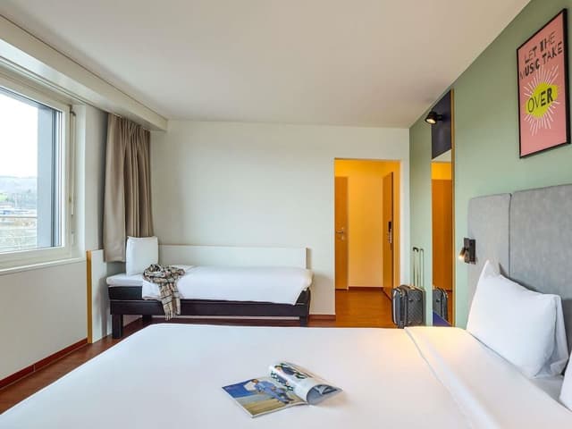 Double Room, 1 Double Bed (New Sleep Easy Concept)