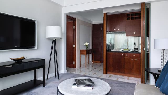 Club One-Bedroom Suite