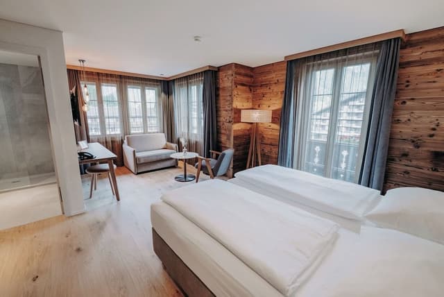 Chalet Twin Room, balcony, mountain view