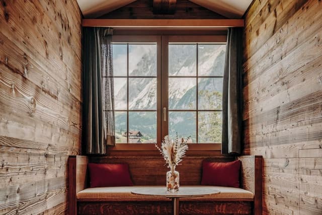 Chalet Twin Room, garden view