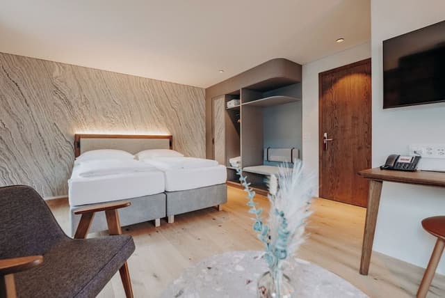 Chalet Twin Room, balcony, mountain view