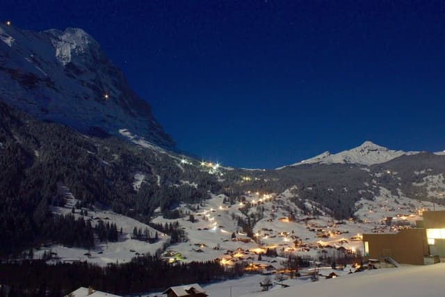 Panoramic Double Room, Balcony, Mountain View (Eiger)