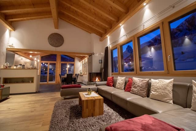 Premium Chalet, 4 Bedrooms, Sauna, Mountain View