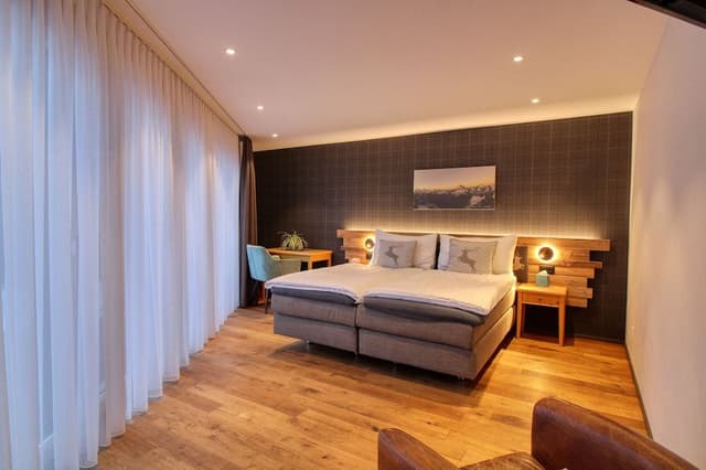 Premium Chalet, 4 Bedrooms, Sauna, Mountain View