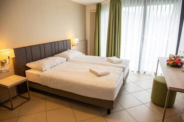 Comfort Double Room, Balcony, Garden View