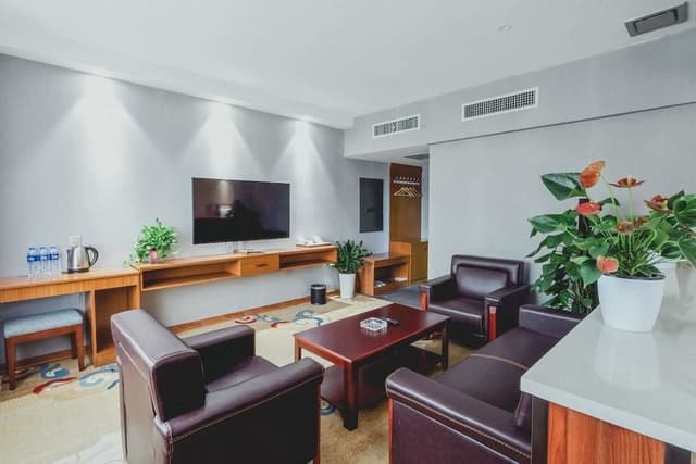 Executive Suite