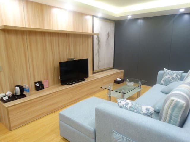 Executive Suite