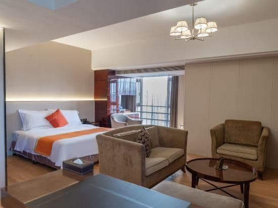 Cartoon Cozy Children's Family Friendly Themed Room