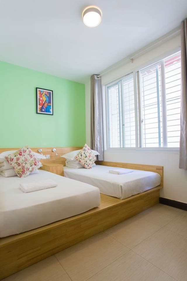 Standard Twin Room