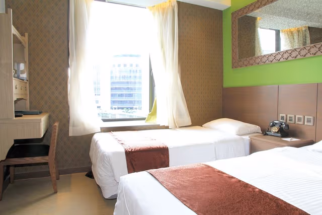 Standard Twin Room