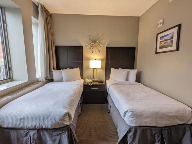 Standard Twin Room