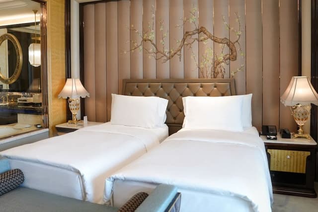 Deluxe Hollywood Twin Room