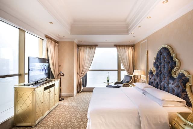 Club Suite, 1 Bedroom, River View