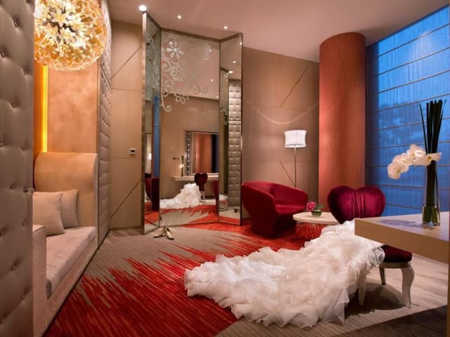 Diplomat Suite