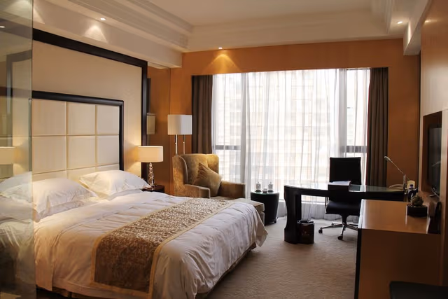 Room, 1 King Bed, Smoking