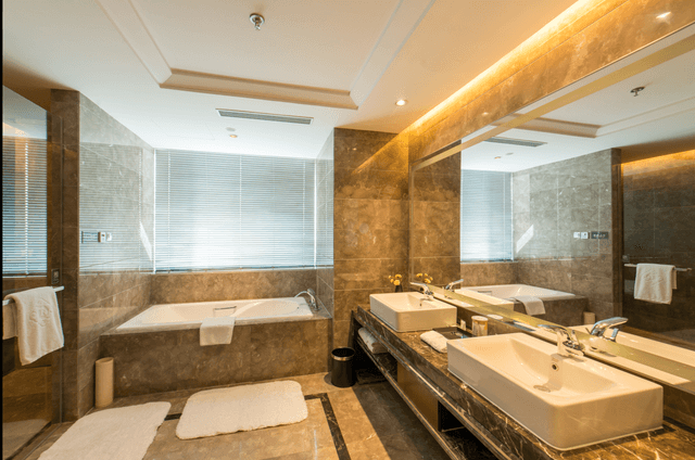 Business Suite Room