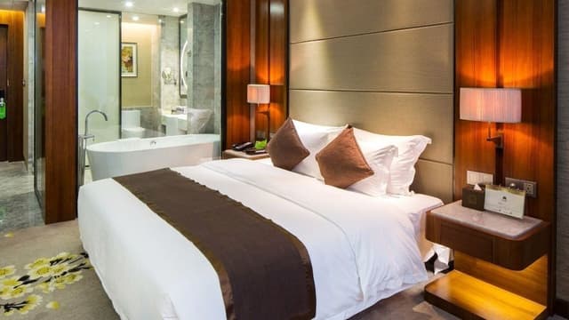Executive Room, 1 King Bed, Bathtub