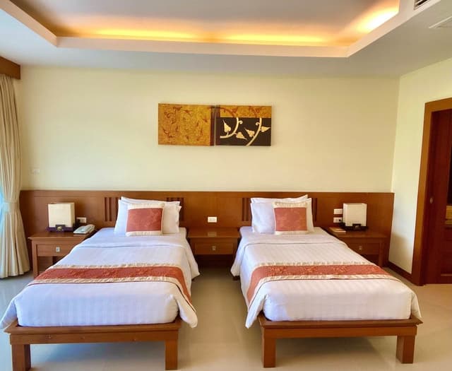 Junior Twin Room