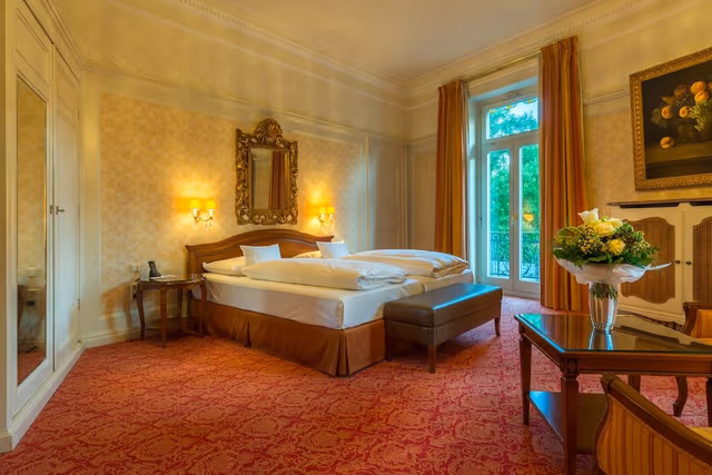 Classic Double Room