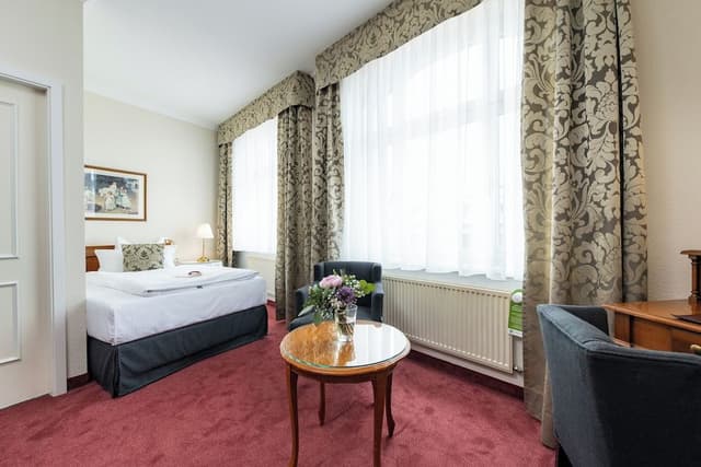 Comfort Single Room