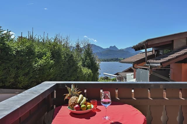 Luxury Suite, 1 Queen Bed with Sofa bed, Kitchenette, Lake View (Suite)