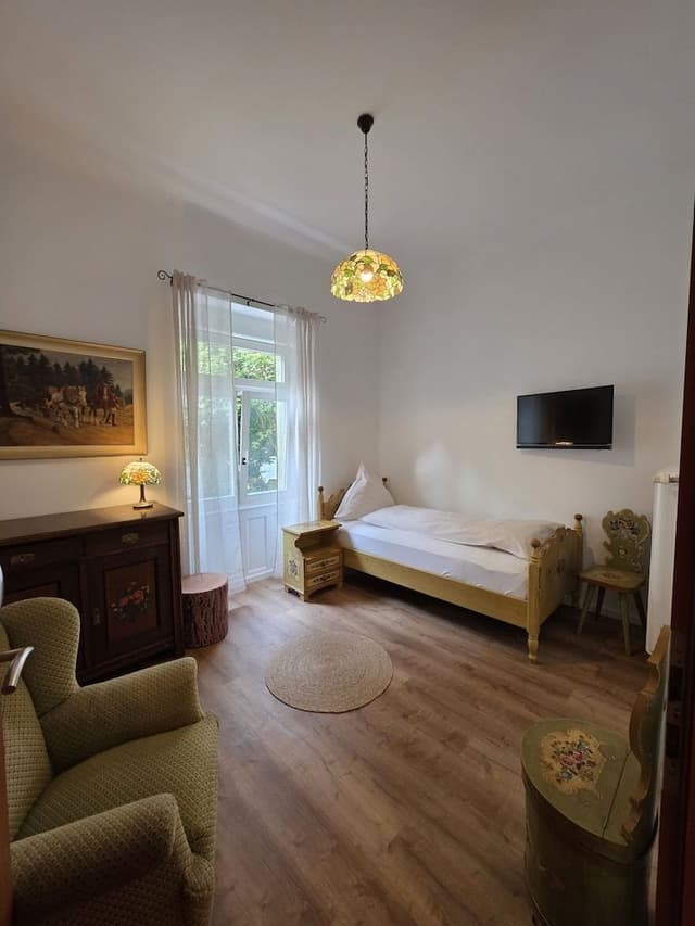 Basic Single Room, Private Bathroom