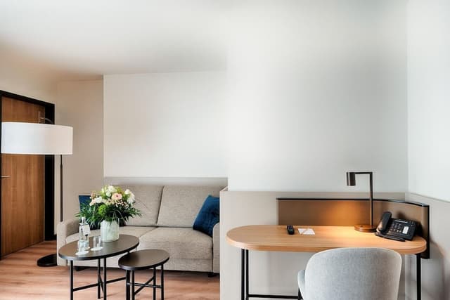 Junior Suite, Multiple Beds