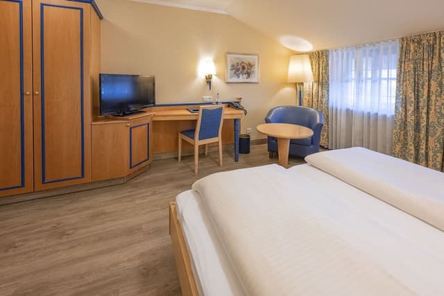 Double Room, Balcony