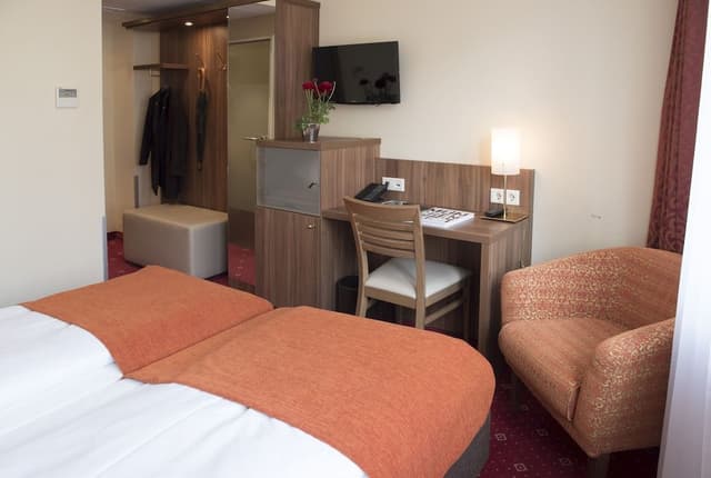 Standard Double Room, 1 Queen Bed