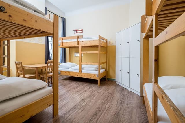 Basic Shared Dormitory, Shared Bathroom