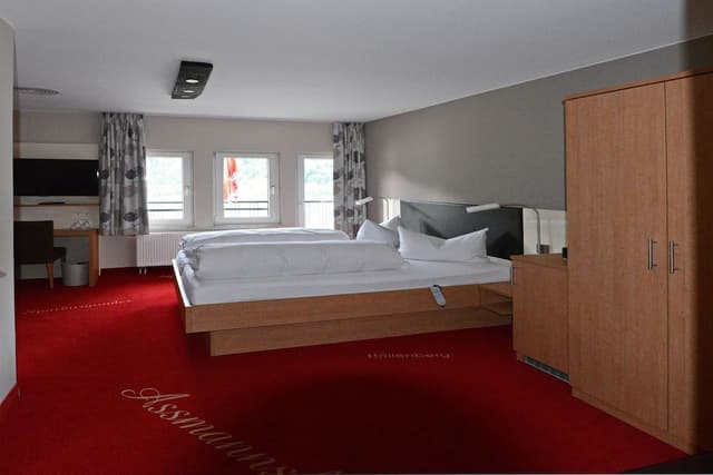 Deluxe Room, 1 Bedroom, Balcony