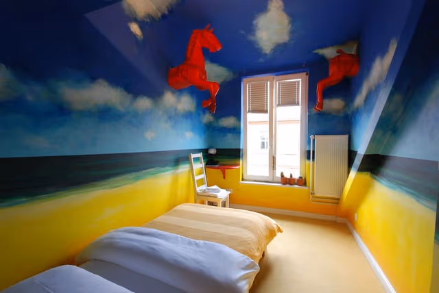 Single Room, 1 Twin Bed, Shared Bathroom