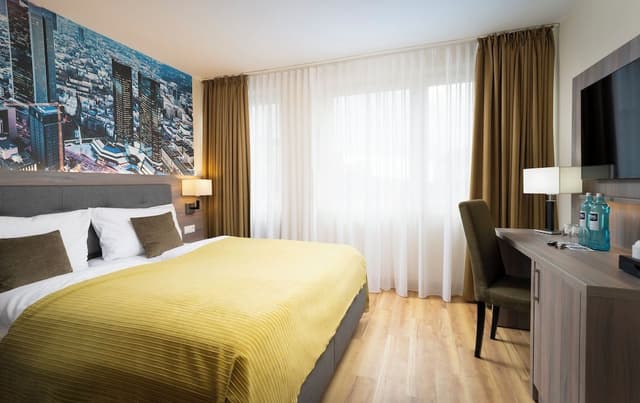 Design Double or Twin Room