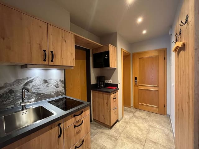 Condo, 1 Bedroom, Non Smoking, Balcony